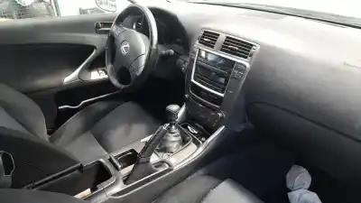 Здавання транспортного засобу lexus is (ds2/is2) 2adfhv року 2006 потужний 2adfhv