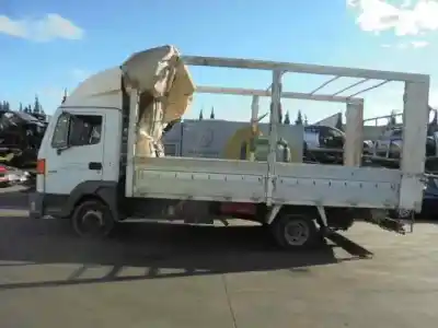 Veículo de Sucata nissan atleon 165 do ano 2005 alimentado b660n