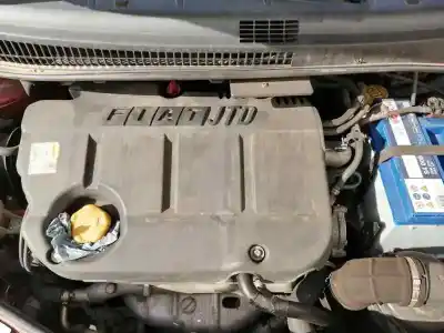 Здавання транспортного засобу fiat idea (135) 188b2000 року 2004 потужний 188b2000