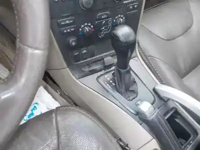 Утилизация автомобиля volvo xc70 ii (136) 2.4 d / d4 awd года 2012 питание d5244t5