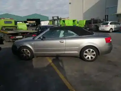 Veículo de Sucata audi a4 b6 descapotable (8h7) 2.5 tdi do ano 2004 alimentado bcz