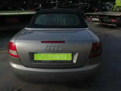 Здавання транспортного засобу AUDI A4 B6 DESCAPOTABLE (8H7) 2.5 TDI року 2004 потужний BCZ