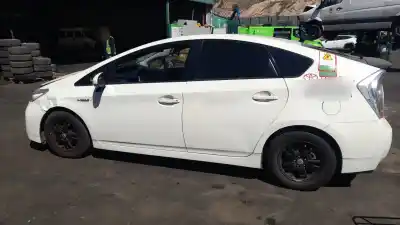 Утилизация автомобиля toyota prius (zvw30) 2zrfxe года 2013 питание 2zrfxe