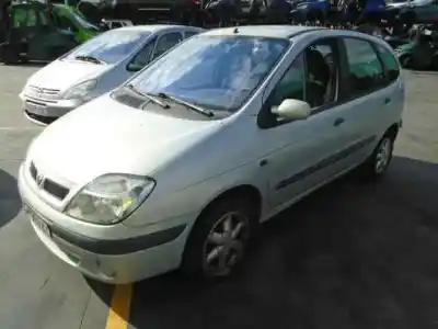 Scrapping Vehicle renault scenic i (ja...) k4m700 of the year 1999 powered k4m700