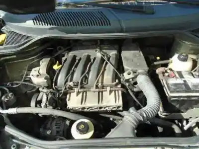 Scrapping Vehicle renault scenic i (ja...) k4m700 of the year 1999 powered k4m700