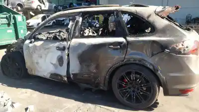 Здавання транспортного засобу porsche cayenne (92a) 4.8 turbo року 2012 потужний m4852
