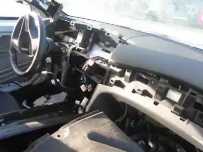 Scrapping Vehicle infiniti q30 651930 of the year 2016 powered 651930