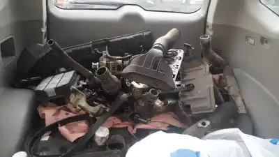 Scrapping Vehicle kia carens iii monospace (un) 2.0 crdi 140 of the year 2006 powered d4ea