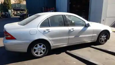 Утилизация автомобиля mercedes-benz clase c (bm 203) berlina om 611.962 года 2003 питание 611962