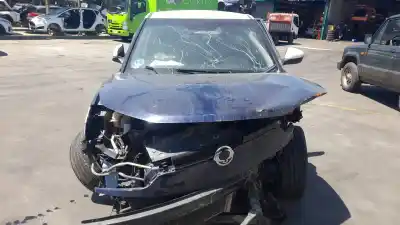 Véhicule à la ferraille SSANGYONG TIVOLI 673910 de l'année 2015 alimenté 673910