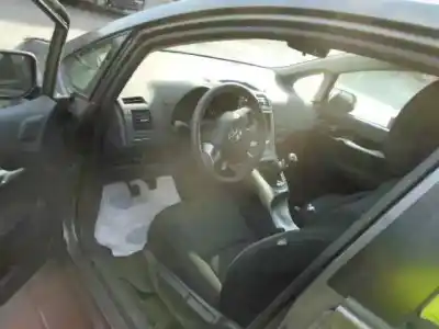 Scrapping Vehicle toyota auris (e15) 1zr-fe of the year 2012 powered 1zr