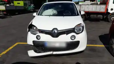 Здавання транспортного засобу RENAULT TWINGO III H4DA400 року 2015 потужний H4DA400