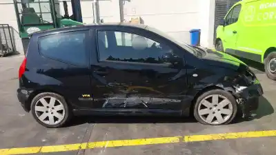 Veículo de Sucata citroen c2 vtr do ano 2003 alimentado nfu