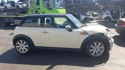 Здавання транспортного засобу mini mini (r56) n12b16a року 2009 потужний n12b16a Здавання транспортного засобу mini mini (r56) n12b16a року 2009 потужний n12b16a
