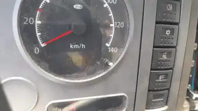 Veículo de Sucata nissan atleon atleon.120 do ano 2009 alimentado zd30