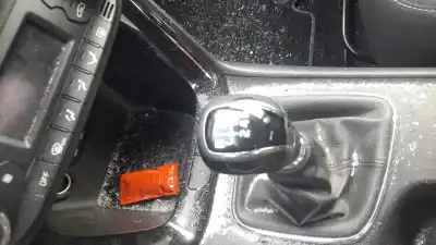 Здавання транспортного засобу kia ceed (cd) d4fb року 2016 потужний d4fb