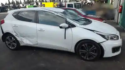 Здавання транспортного засобу kia ceed (cd) d4fb року 2016 потужний d4fb