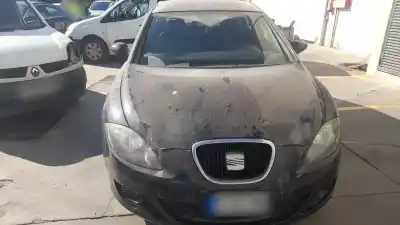Scrapping Vehicle SEAT LEON (1P1) BXE of the year 2007 powered BXE