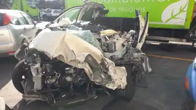 Здавання транспортного засобу renault captur i h5f408 року 2017 потужний h5f408