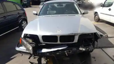 Vehículo de desguace BMW SERIE 7 (E38) 750i Automático del año 1995 con motor 54121G