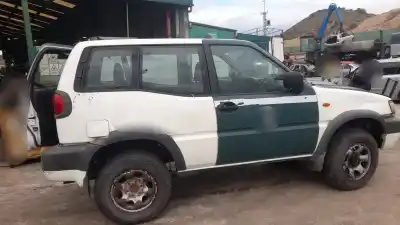 Veículo de Sucata nissan terrano/terrano.ii (r20) avenue do ano 2006 alimentado td27ti