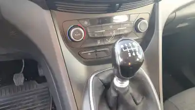 Здавання транспортного засобу ford c-max ii (dxa/cb7, dxa/ceu) 1.0 ecoboost року 2015 потужний m1dd