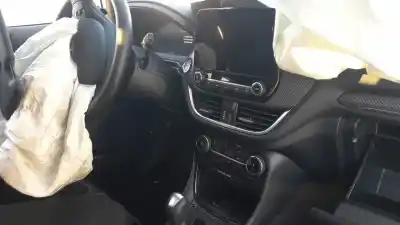 Здавання транспортного засобу ford puma (j2k, cf7) 1.0 ecoboost mhev року 2022 потужний bzja