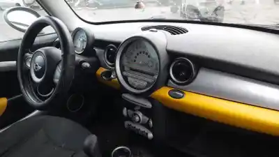 Здавання транспортного засобу mini mini (r56) one року 2008 потужний n12b14a