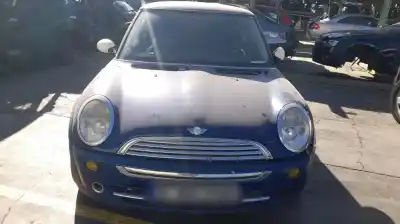 Veicolo di demolizione MINI MINI (R50,R53) G-W10B16A dell'anno 2001 alimentato W10B16A