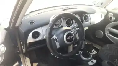Здавання транспортного засобу mini mini (r50,r53) g-w10b16a року 2001 потужний w10b16a