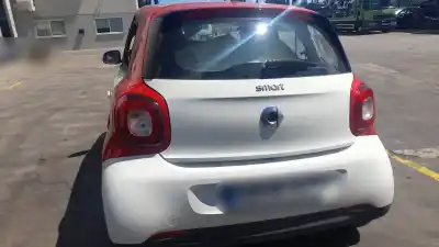 Здавання транспортного засобу smart forfour 281920 року 2016 потужний 281920