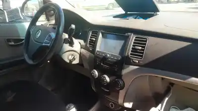 Здавання транспортного засобу ssangyong korando 671950 року 2011 потужний 671950