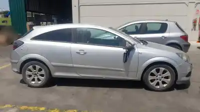 Veículo de Sucata opel astra h gtc d-z17dth do ano 2008 alimentado z17dth Veículo de Sucata opel astra h gtc d-z17dth do ano 2008 alimentado z17dth