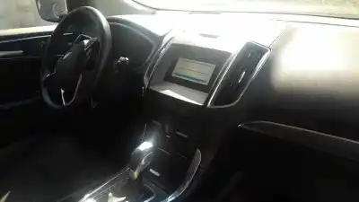 Véhicule à la ferraille ford edge (cdq) t9ce de l'année 2016 alimenté t9ce