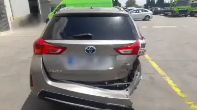 Здавання транспортного засобу toyota auris (e18) 2zr року 2015 потужний 2zr