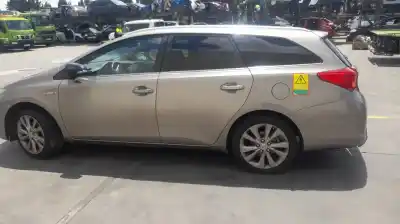 Здавання транспортного засобу toyota auris (e18) 2zr року 2015 потужний 2zr