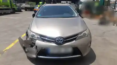 Здавання транспортного засобу toyota auris (e18) 2zr року 2015 потужний 2zr