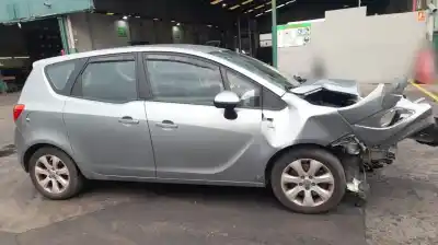 Здавання транспортного засобу opel meriva b a14nel року 2012 потужний a14nel