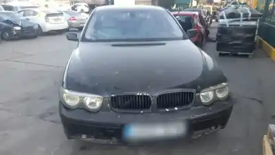 Véhicule à la ferraille BMW SERIE 7 (E65/E66)  de l'année 2001 alimenté N62B44A