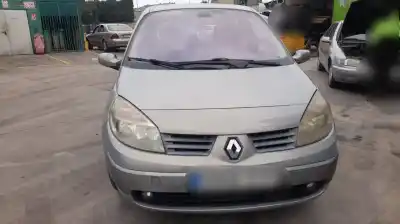 Verschrottungsfahrzeug RENAULT SCENIC II (JM)  des Jahres 2006 angetrieben K9K732