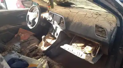 Здавання транспортного засобу seat leon st (5f8) cyvb року 2016 потужний cyvb