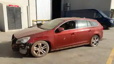 Здавання транспортного засобу volvo v60 familiar d5204t2 року 2010 потужний d5204t2