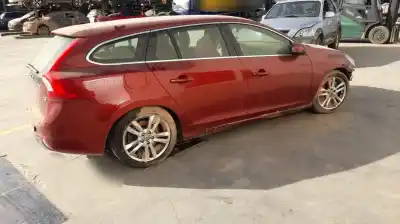 Здавання транспортного засобу volvo v60 familiar d5204t2 року 2010 потужний d5204t2