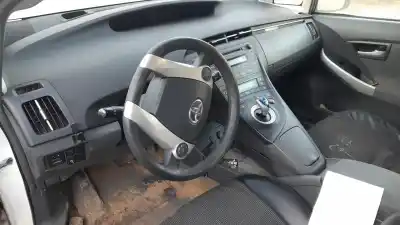 Утилизация автомобиля toyota prius (zvw30) 2zrfxe года 2012 питание 2zrfxe