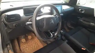 Здавання транспортного засобу citroen c4 cactus hn01 року 2015 потужний hn01