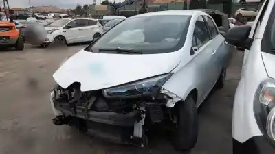 Scrapping Vehicle renault zoe 5am450 of the year 2017 powered 5am450