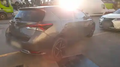 Scrapping Vehicle toyota auris (e18) 2zr of the year 2017 powered 2zr