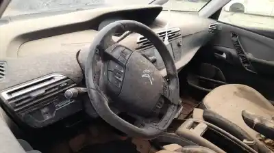 Véhicule à la ferraille citroen c4 picasso/spacetourer 9h05 de l'année 2015 alimenté 9h05