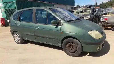 Véhicule à la ferraille renault scénic i monospace (ja0/1_, fa0_) 1.9 dci (ja05, ja1f) de l'année 2002 alimenté f9q732