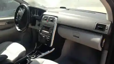 Утилизация автомобиля mercedes-benz clase b sports tourer (w245) b 180 cdi (245.207) года 2009 питание 640940